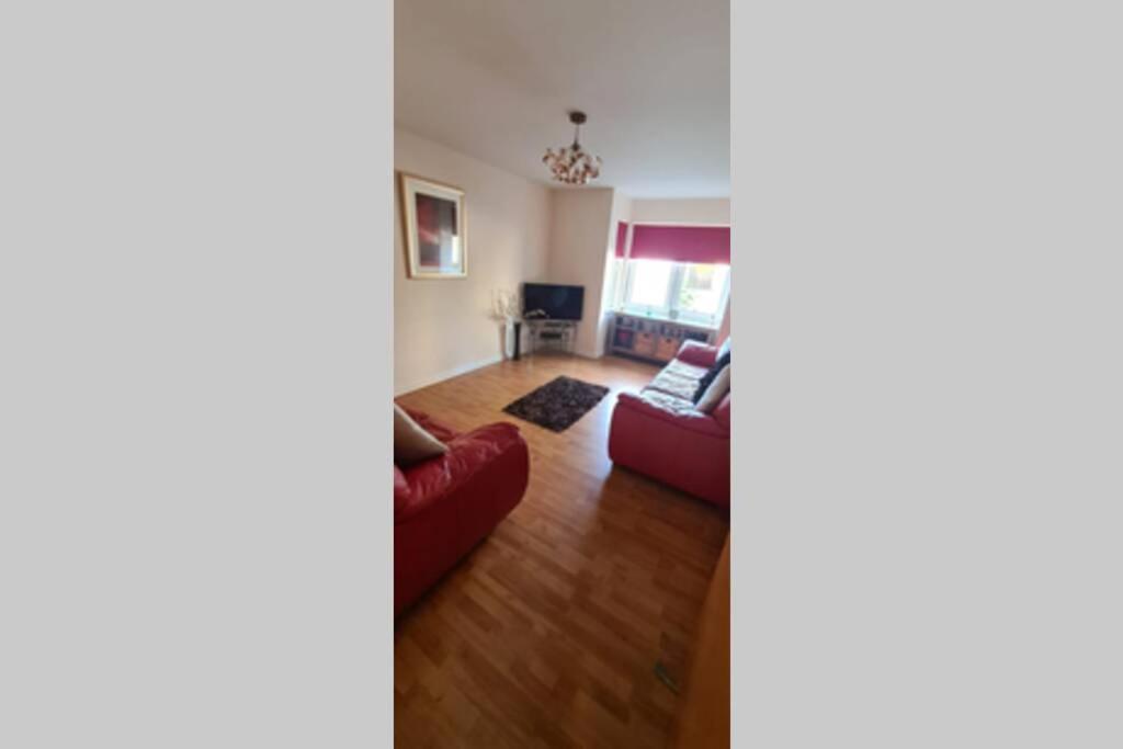 Lovely 2 Bed Apartment Close To Aberdeen Beach! Εξωτερικό φωτογραφία