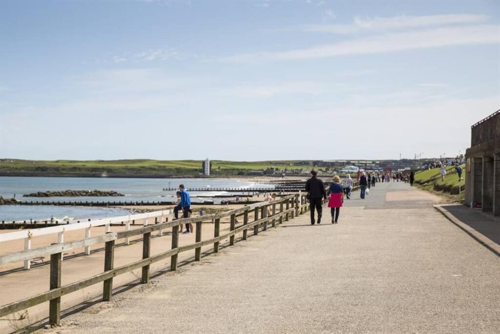 Lovely 2 Bed Apartment Close To Aberdeen Beach! Εξωτερικό φωτογραφία